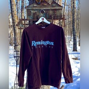 Remmington Long Sleeve TEE SHIRT Sz M UniSex SPELLOUT  VNPLC
